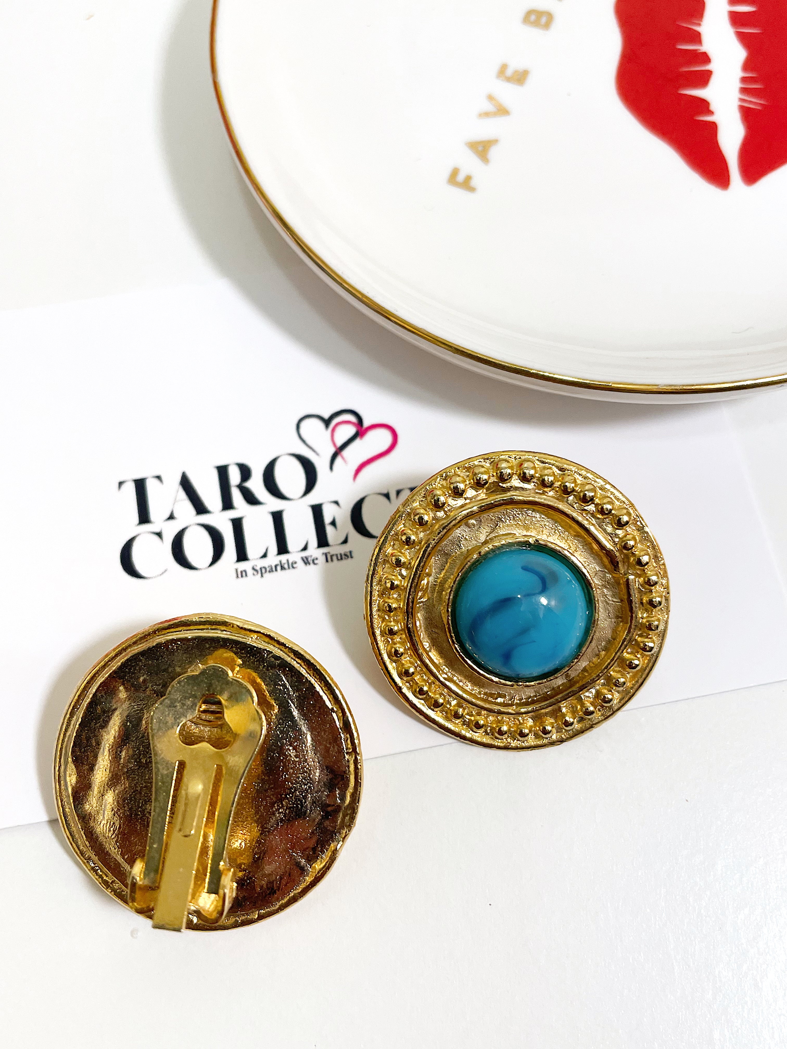 Turquoise blue cabochon round domed clip on earrings