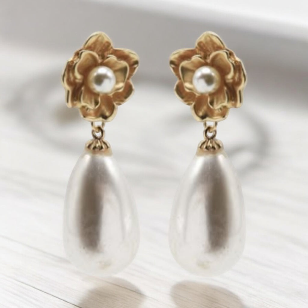 Flower Pearl Drop