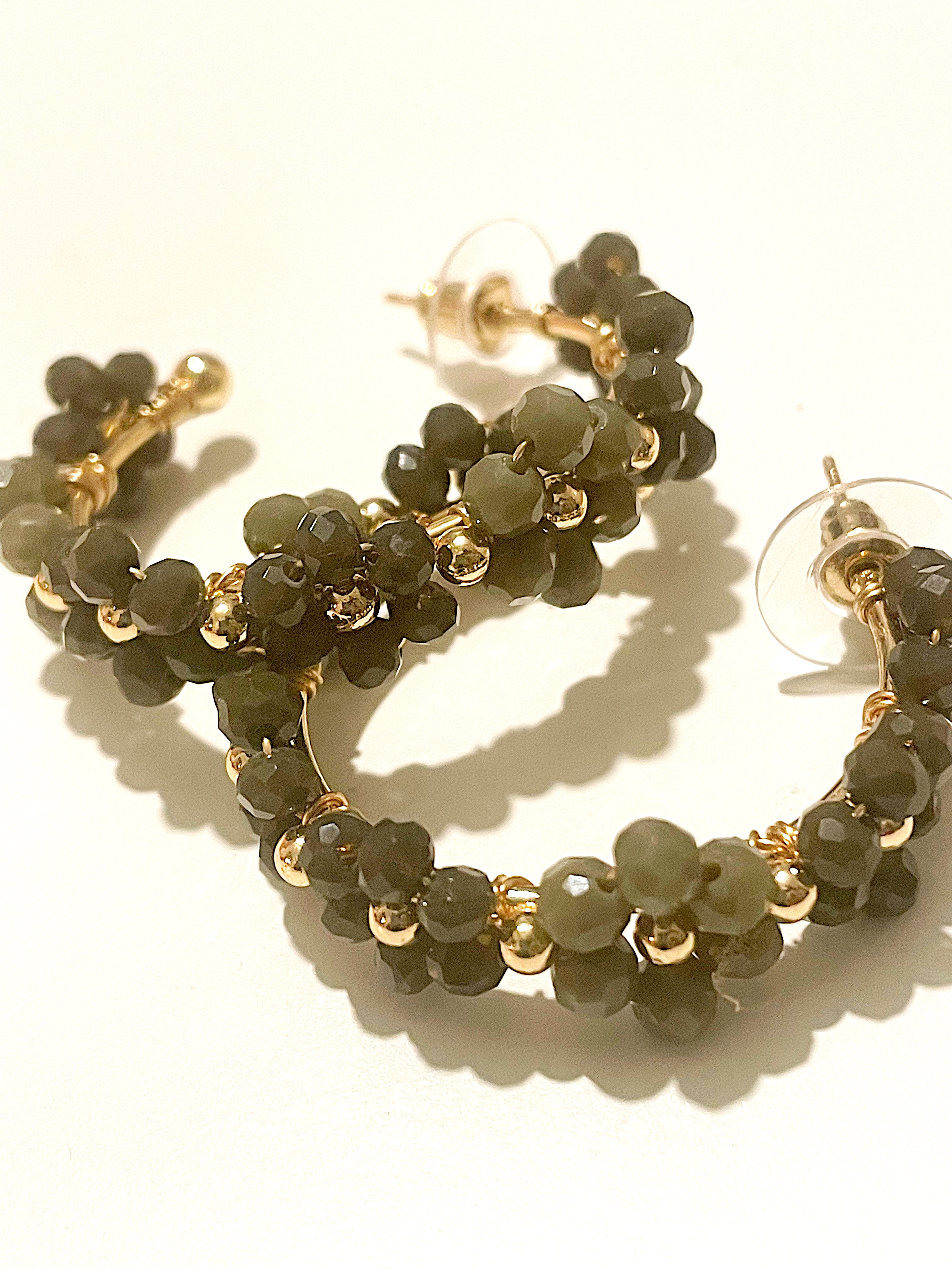 Daisy Beaded Hoop Earrings