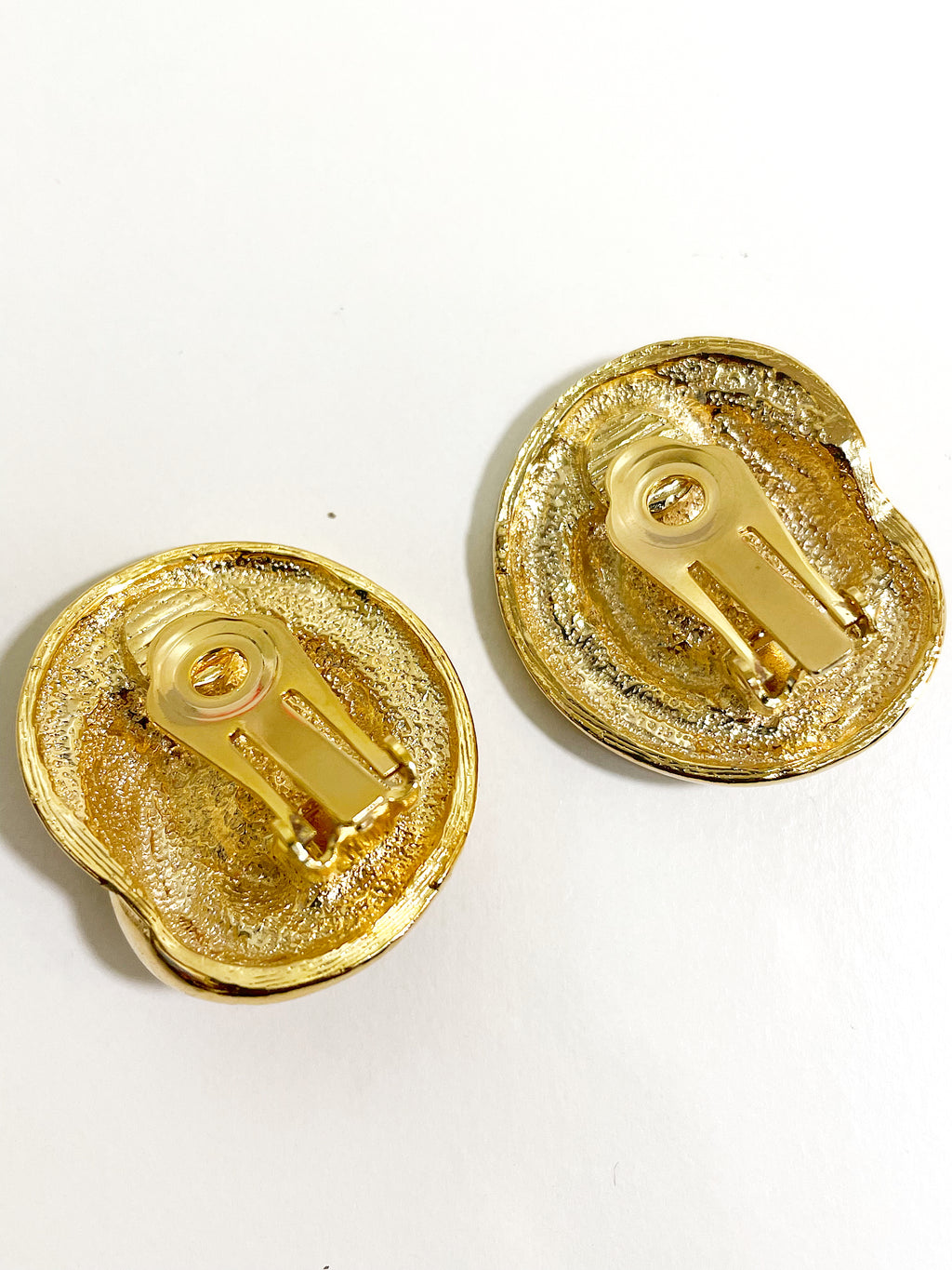 Orange Enamel Gold Tone Swirl Clip On Earrings