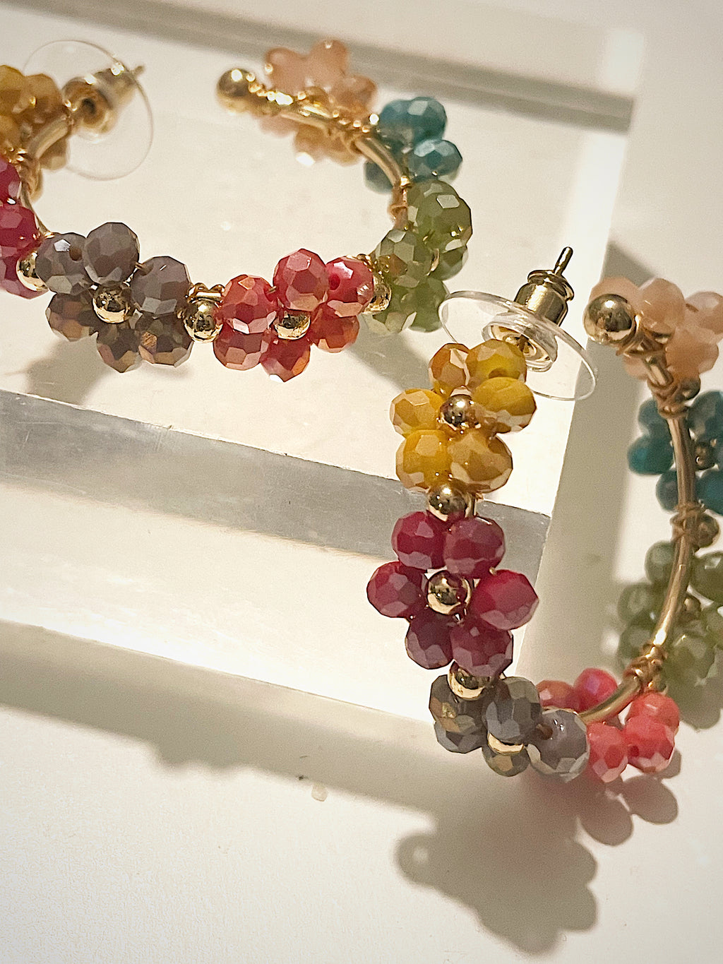 Daisy Beaded Hoop Earrings