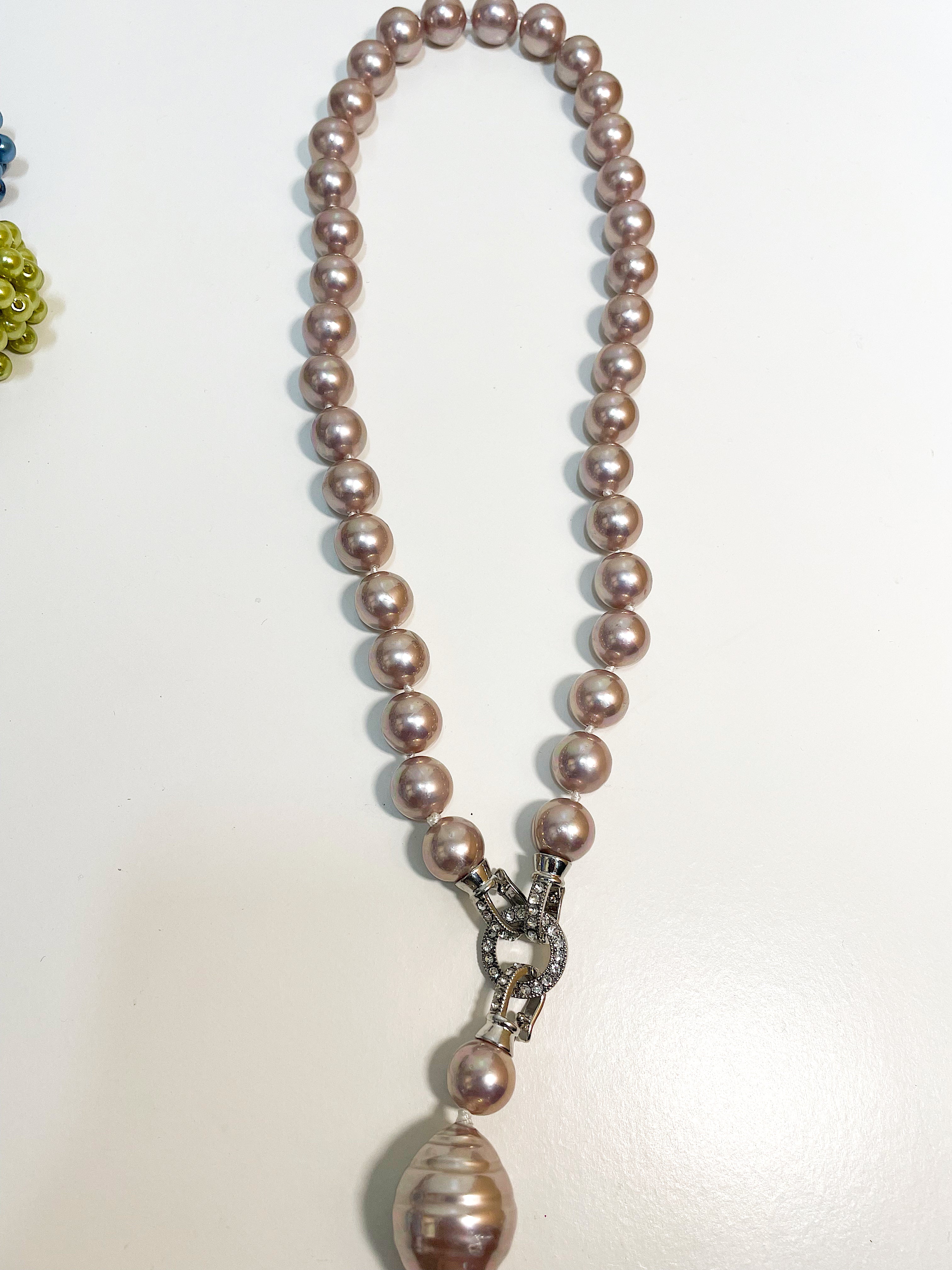 Dusty Pink Mother Of Pearl Lariat Necklace.