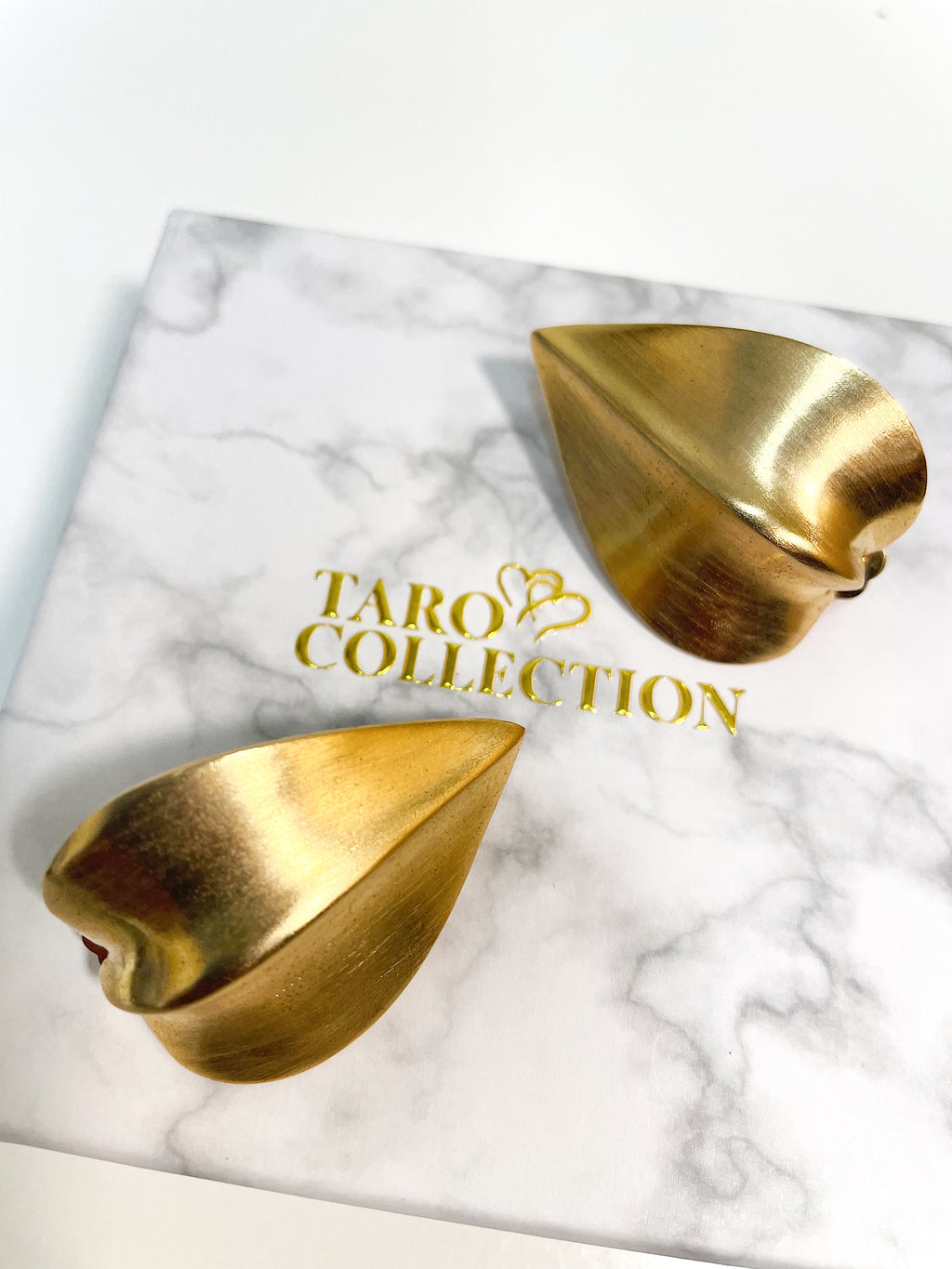 Leaf Shape Clip On Earrings