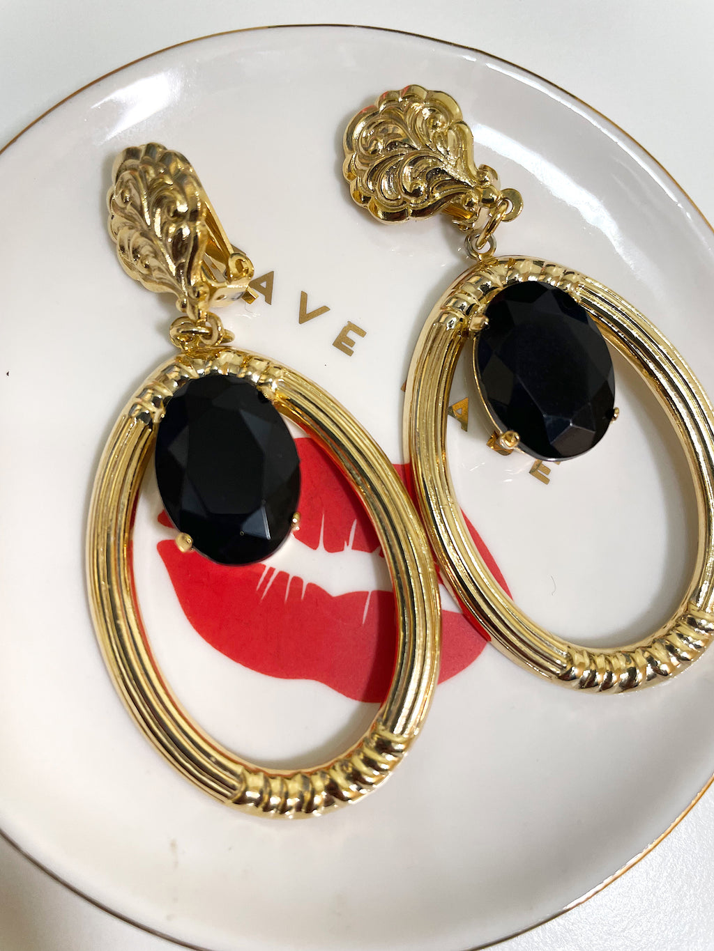 Black Stone Cabochon Dangly Gold Tone Crystal Clip on Earrings