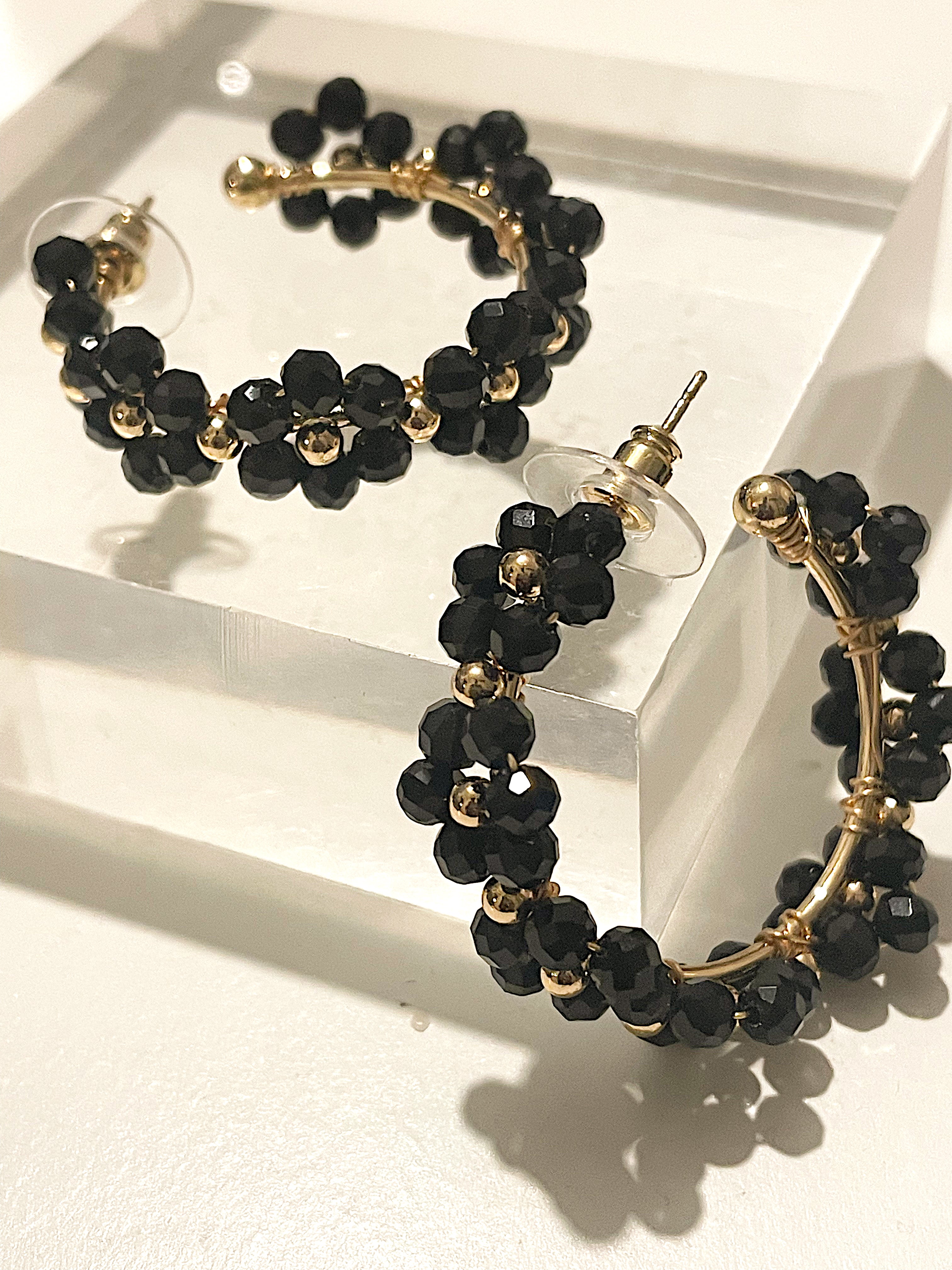 Daisy Beaded Hoop Earrings