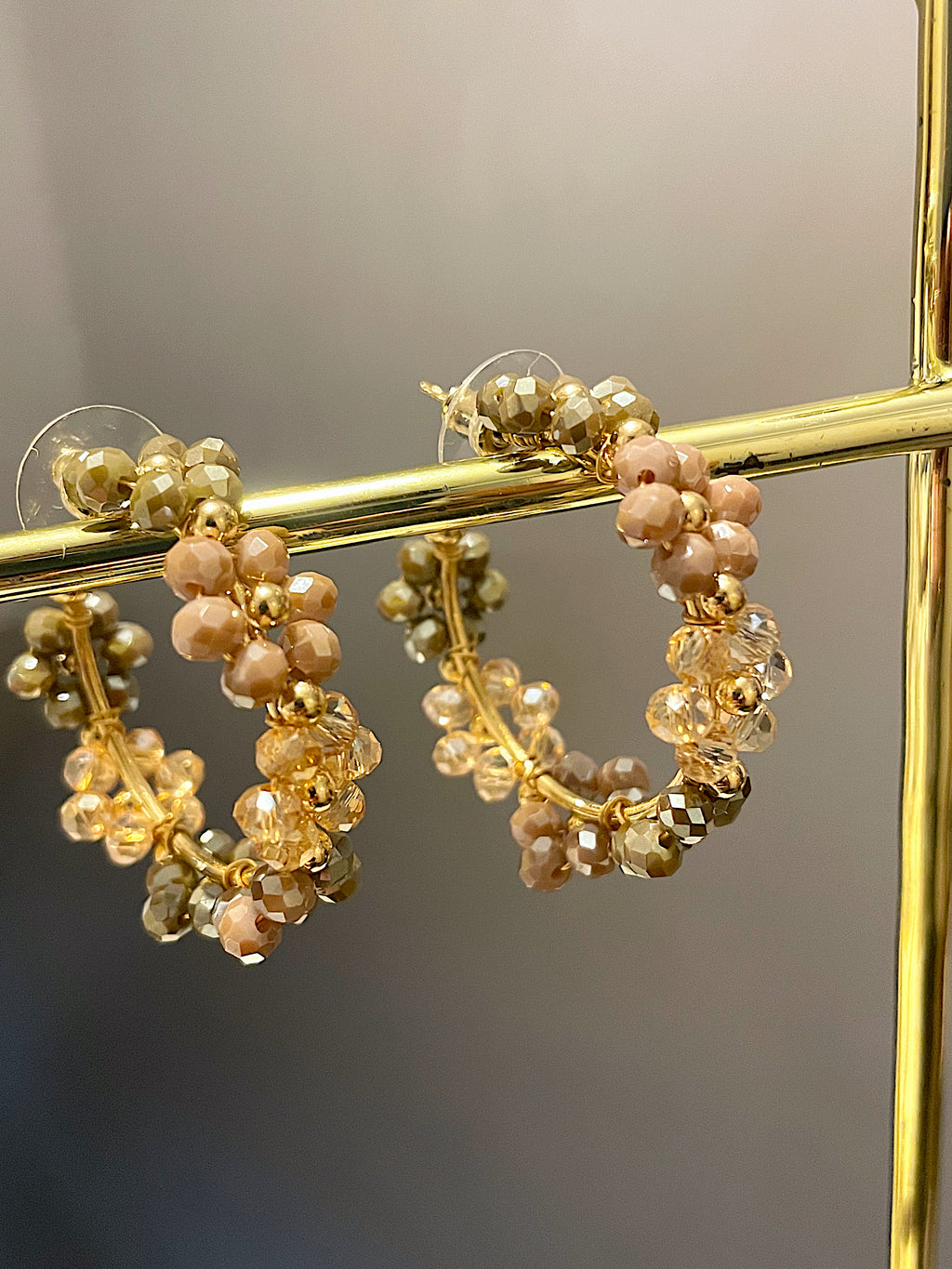 Daisy Beaded Hoop Earrings